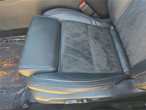 Used 2021 Nissan Maxima SR w/ Sport Mat Group image 16