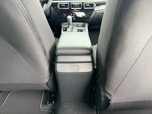 New 2026 Nissan Sentra SV w/ SV Convenience Package image 22