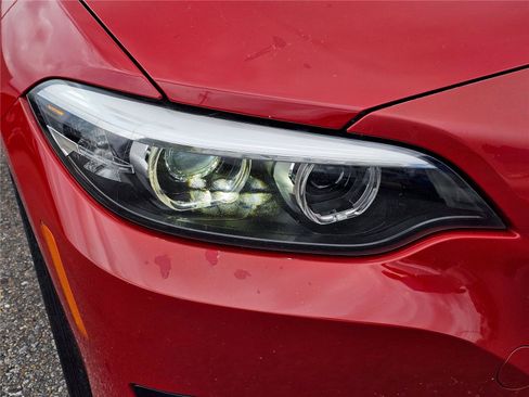 Used 2018 BMW 230i xDrive Convertible AWD/4WD image 4