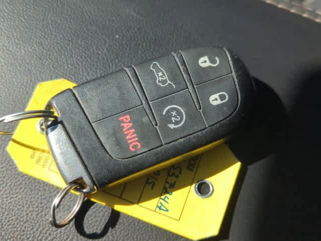 Used 2015 Jeep Grand Cherokee Limited AWD/4WD image 35