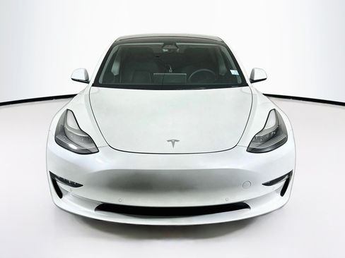 Used 2022 Tesla Model 3 Long Range AWD/4WD image 2