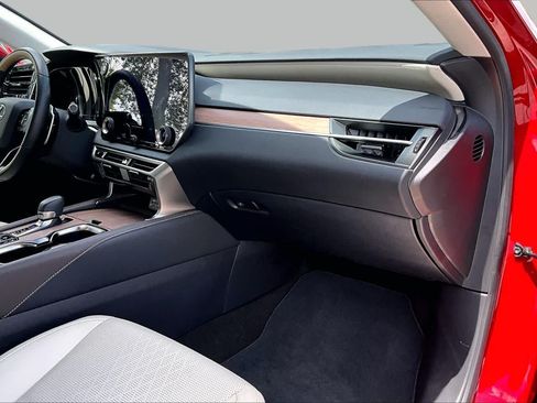 Used 2026 Lexus RX 350 Premium Plus w/ Accessory Package (Z1) FWD image 19
