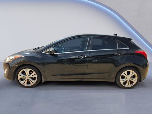 Used 2013 Hyundai Elantra GT w/ Touch & Go Pkg FWD image 6