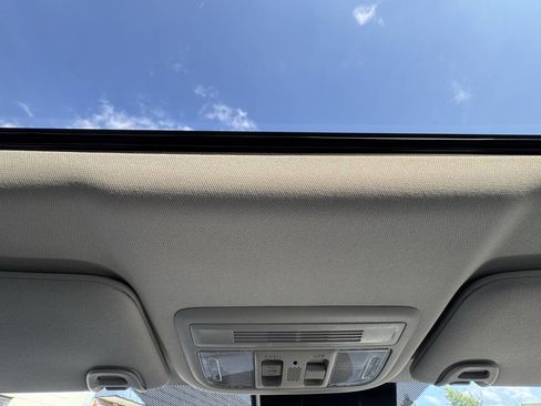 Used 2018 Honda Civic EX-T image 44