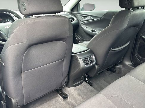 Used 2024 Chevrolet Malibu LT FWD image 17