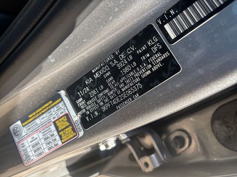 Used 2025 Kia K4 FWD image 28
