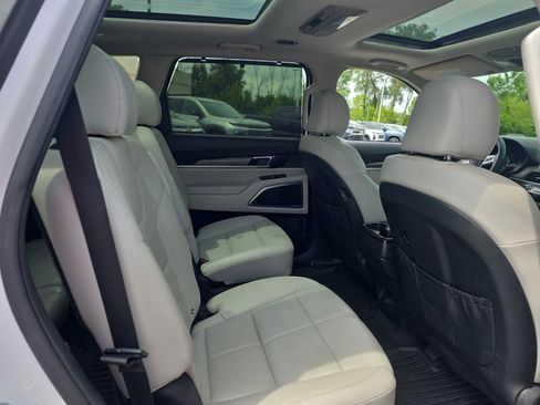 Used 2020 Kia Telluride SX w/ Towing Package AWD/4WD image 9