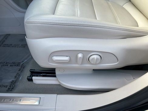 Used 2023 GMC Acadia Denali w/ Denali Ultimate Package image 29