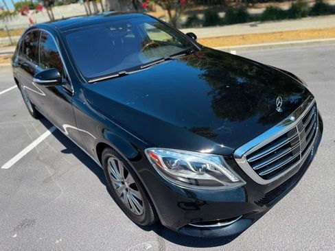 Used 2015 Mercedes-Benz S 550 Sedan image 25