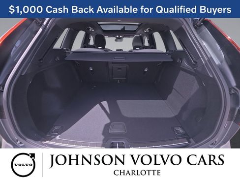 New 2026 Volvo XC60 B5 Plus w/ Climate Package AWD/4WD image 12