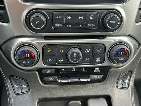 Used 2020 Chevrolet Tahoe LT image 27