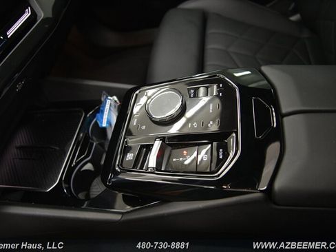 Used 2024 BMW 530i w/ M Sport Package RWD image 37