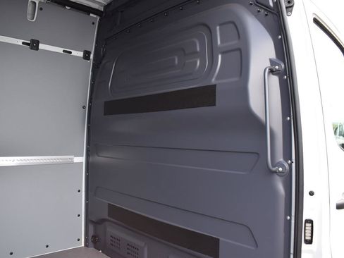 New 2025 Mercedes-Benz Sprinter 2500 image 7