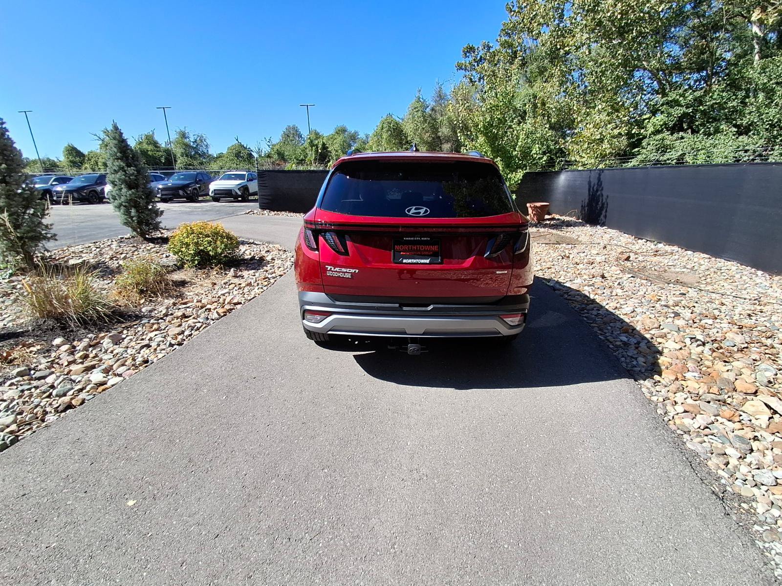 New 2026 Hyundai Tucson Limited w/ Tow & Go Package AWD/4WD image 4