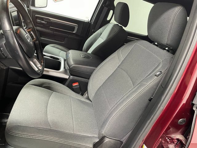 Used 2024 RAM 1500 Warlock AWD/4WD image 12