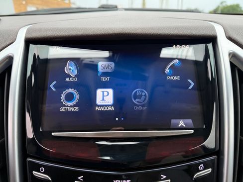 Used 2015 Cadillac SRX Luxury w/ Driver Awareness Package AWD/4WD image 33