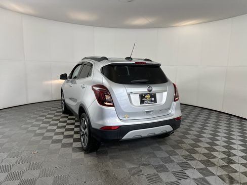 Used 2022 Buick Encore Preferred w/ Safety Package image 8