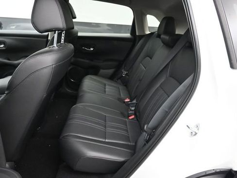 New 2026 Honda HR-V EX-L image 12
