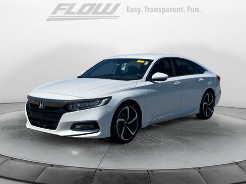 Used 2018 Honda Accord Sport image 4