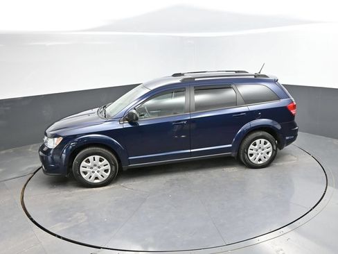 Used 2017 Dodge Journey SE FWD image 32