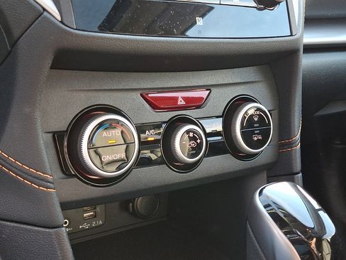 Used 2023 Subaru Crosstrek 2.5i Limited image 17