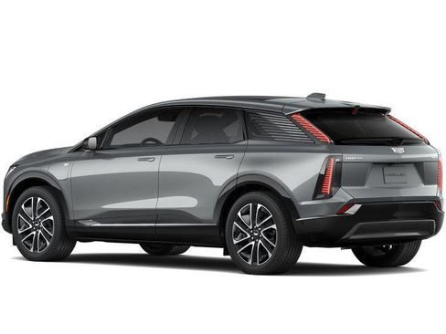 New 2026 Cadillac Optiq Sport 1 w/ LPO, Floor Liner Package AWD/4WD image 8