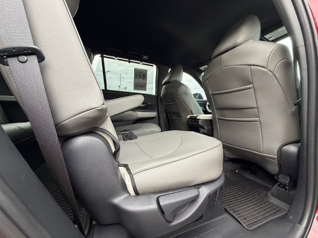 Certified 2026 Toyota Grand Highlander AWD Hybrid image 18