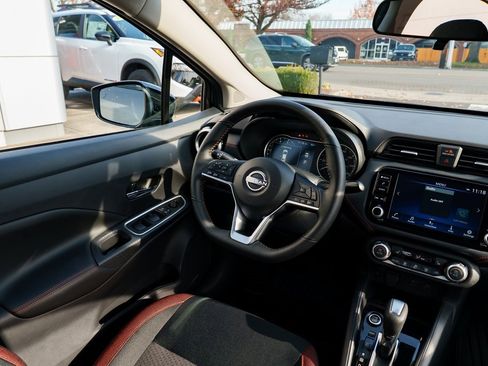 New 2025 Nissan Versa SR w/ Trunk Package image 10