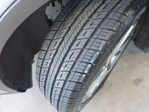 Used 2023 Lincoln Corsair AWD w/ Equipment Group 101A image 29