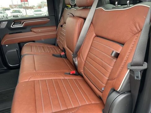 Used 2025 GMC Sierra 2500 Denali Ultimate w/ Max Trailering Package image 29