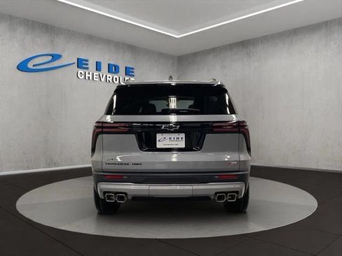New 2026 Chevrolet Traverse Z71 w/ Enhanced Driving Package AWD/4WD image 7