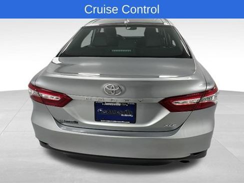 Used 2019 Toyota Camry L image 4