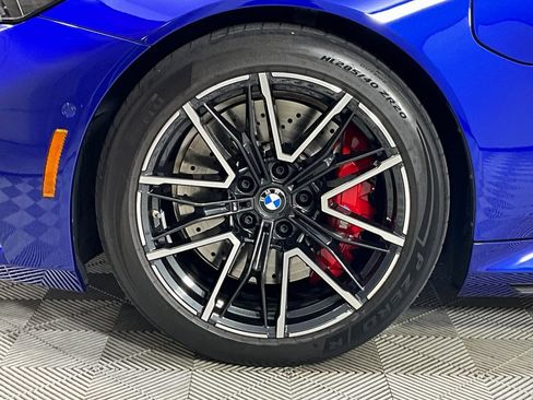 Used 2025 BMW M5 w/ M Driver's Package image 29