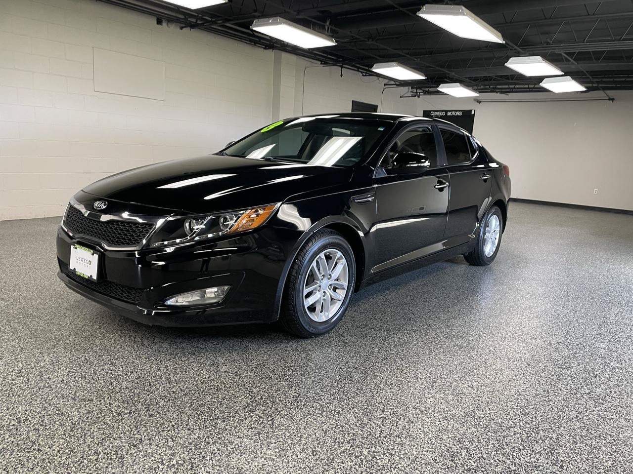 Used 2013 Kia Optima LX FWD image 8