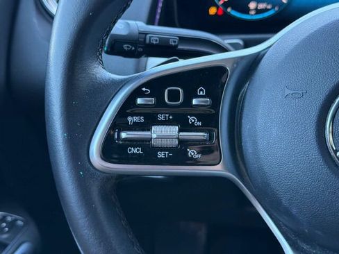 Certified 2023 Mercedes-Benz GLB 250 w/ Premium Package image 28