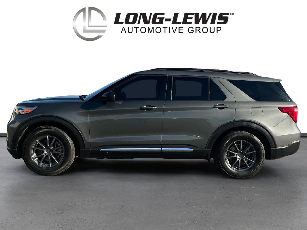 Used 2021 Ford Explorer XLT RWD image 2