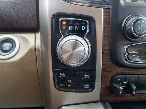 Used 2016 RAM 1500 Laramie w/ Convenience Group image 25