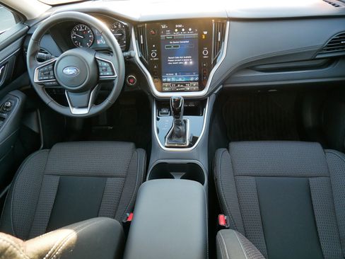 Certified 2025 Subaru Outback Premium image 10