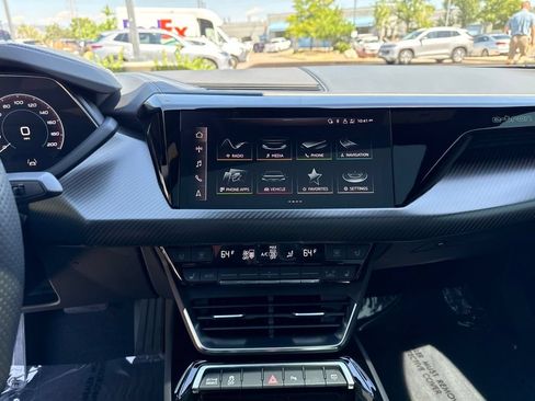 Used 2023 Audi e-tron GT Premium Plus w/ Performance Package AWD/4WD image 17