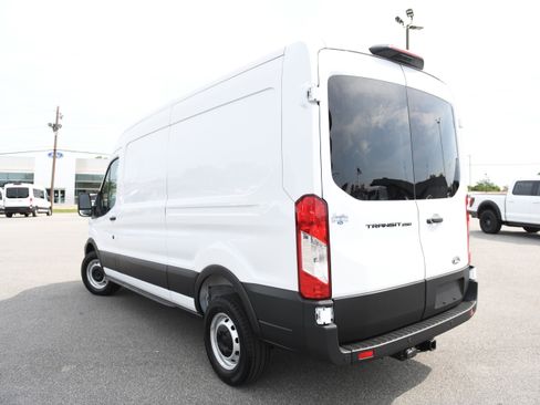 New 2026 Ford Transit 250 148 Medium Roof RWD image 6