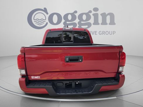 Used 2022 Toyota Tacoma SR w/ SR Convenience Package RWD image 4