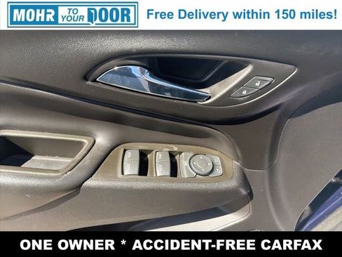 Used 2023 Chevrolet Equinox LT image 11