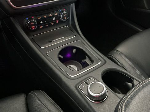 Used 2019 Mercedes-Benz CLA 250 image 15