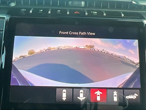 New 2025 Jeep Grand Cherokee Limited w/ Luxury Tech Group II image 25