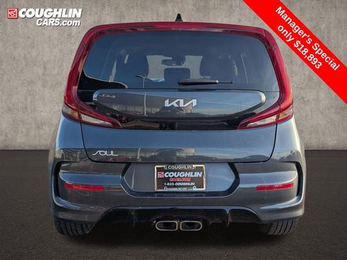 Used 2022 Kia Soul Turbo image 6