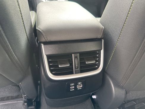 Used 2024 Subaru Outback Onyx Edition AWD/4WD image 27