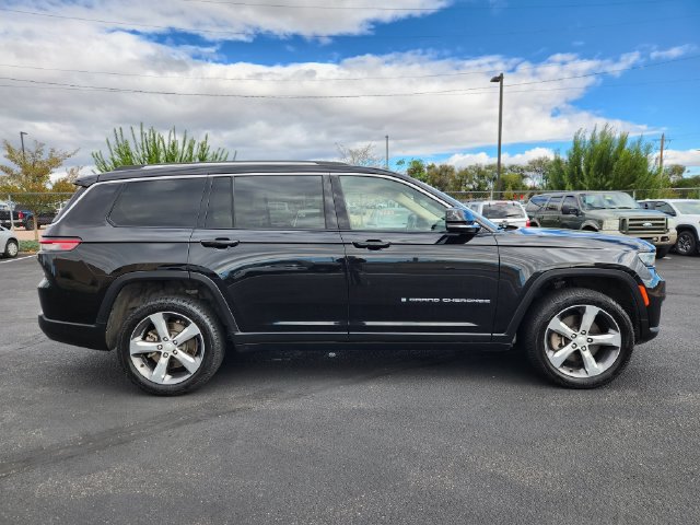 Used 2021 Jeep Grand Cherokee L Limited AWD/4WD image 2
