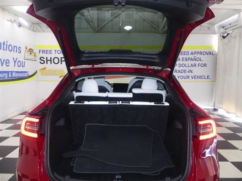 Used 2023 Tesla Model Y AWD image 26
