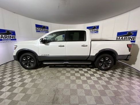 Used 2024 Nissan Titan Platinum Reserve w/ Moonroof Package AWD/4WD image 13