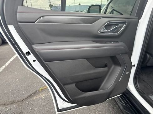 Used 2021 Chevrolet Tahoe RST w/ Luxury Package AWD/4WD image 20